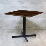 Mesa 80x80 cm equs melamina para restaurante